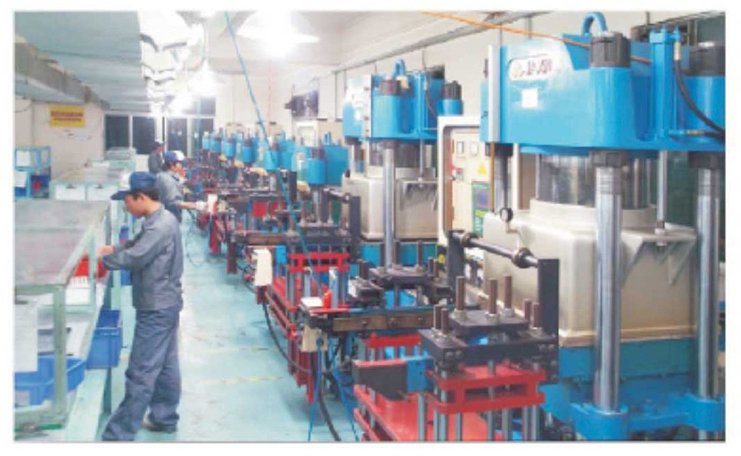 leyu乐鱼体育官网入口全站：橡胶条自粘玻璃减震压条防滑扁条方形背胶防撞条橡胶垫片板密封条